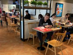 用餐区-肯德基(珍珠店)