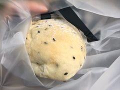 -焙丽拾光(麦凯乐直营店)