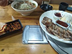 -故乡家韩国料理(丹东街店)