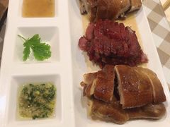 烧味拼盘-新大咀港式茶餐厅(宝山万达店)