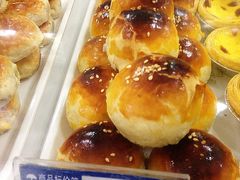 排了半天队-闻酥园(青羊区人民中路店)