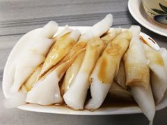 腩汁猪肠粉-芬芳甜品(同福路店)