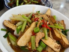 -红色湘菜馆(春风店)