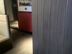 -鸽子侯·家宴·平价海鲜(绿地店)