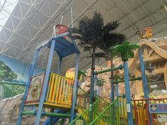 -望儿山温泉水乐园