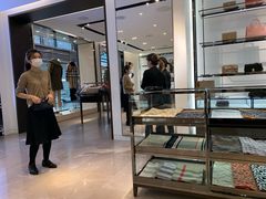 -BURBERRY(上海港汇恒隆广场店)