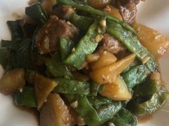 -东北四季饺子王(华山路店)