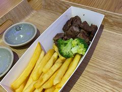 -美食小镇·观赏珍稀鸟类·长隆熊猫酒店