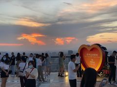 -中山利和希尔顿酒店