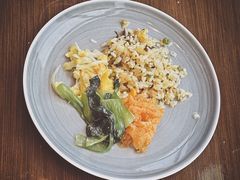 【午餐】中式热菜拼盘-菲住布渴酒店自助餐厅(阿里巴巴西溪园区店)