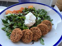 -伯肯黑德角名品折扣购物中心