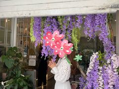 -FLOVIE FLORIST CAFE