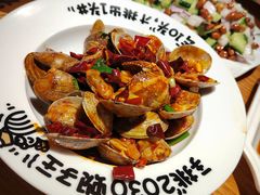 -喝丢一只鞋海鲜烧烤(市场店)