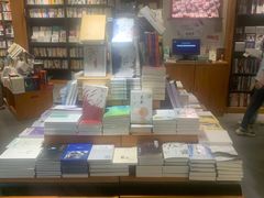 -西西弗书店&矢量咖啡(凯德晶萃广场店)