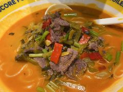 -粉小主·贵州酸汤牛肉粉(南京仙林金鹰店)