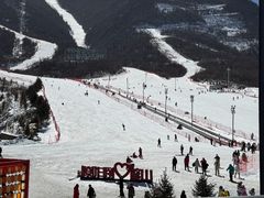 -鳌山滑雪度假区