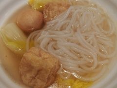 -珠海拱北口岸智选假日酒店