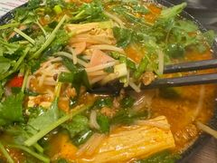 -肥汁米蘭香港米线(定西路店)