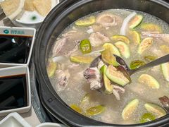 -四季缤纷椰子鸡(雨花亭凯德广场店)
