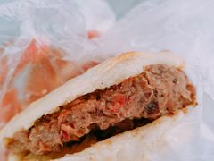 -老西关黄老太牛肉烧饼