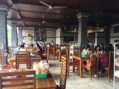 -Warung Babi Guling Ibu Oka 3