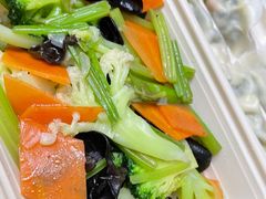 -关东小磨东北菜(漕河泾印象城店)