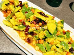 拍黄瓜花生米酸甜口-大漠豪情烤羊腿(上海路店)