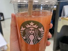 -星巴克臻选(上海中环广场2F店)