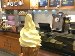 -巴黎贝甜(大宁国际商业广场店)