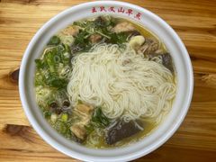 -文山荷鲜居(翠湖店)