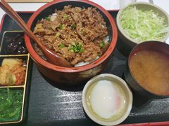 -牛邸·烧肉饭(来福士店)