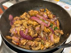 -胡须佬鸡煲四季火锅店(石厦西村直营店)