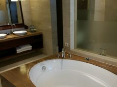 -三亚亚龙湾雅高铂尔曼别墅度假酒店