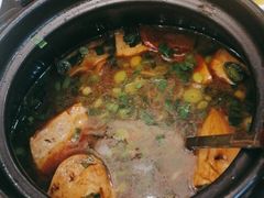 -香山湖家家宴(中山陵店)