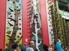 -蒙特利亲子乐园