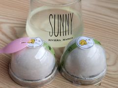-蜜蜂小象·榴莲千层蛋糕(时代汇11栋店)