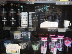 -星巴克(虹口运动loft店)