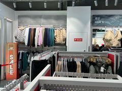 -New Balance(王府井奥莱·香江小镇店)