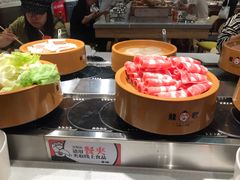 -龍歌自助小火锅(市南金茂湾店)
