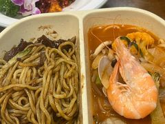 -贵宾庄炸酱面·韩式料理(高区店)