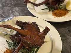 花椒鸽子-LESCEDARS Brasserie Bistro香柏树