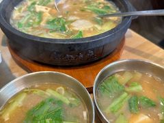 -百年石锅饭·朝鲜族传统民餐