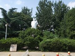 -外研书店(北京外国语大学西校区北外国际大厦店)
