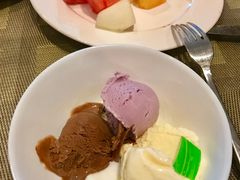 冰淇淋-富力希尔顿酒店·地阔自助餐厅