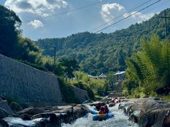 -虎啸峡漂流