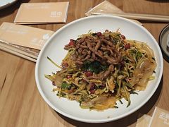 -百年港湾奥特莱斯(香炉礁店)