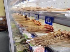 -两三事小郡肝串串香火锅(桂庙店)