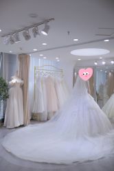 -台湾蔡美月婚纱租赁