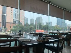-东方红海鲜百汇(国际大厦店)