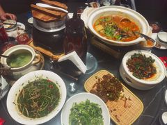 -明丰小渔馆(明月路店)